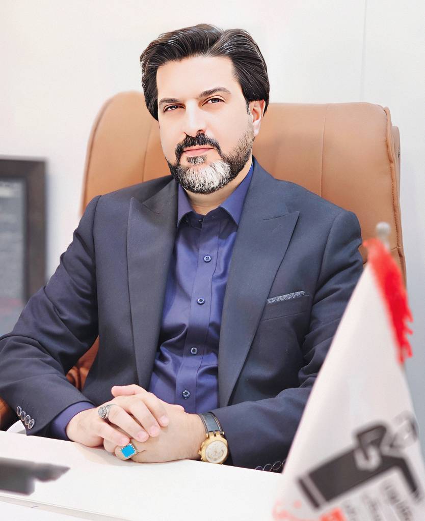 با مشاوران برتر آشنا شوید (61)داستان‌های موفقیت-روح‌الله رضوی‌پور