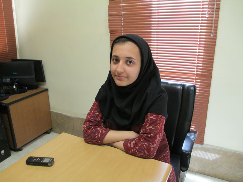 گفت‌وگو با عارفه باخدا، رتبه‌ی 1 گرافیک سال 98 از تهران