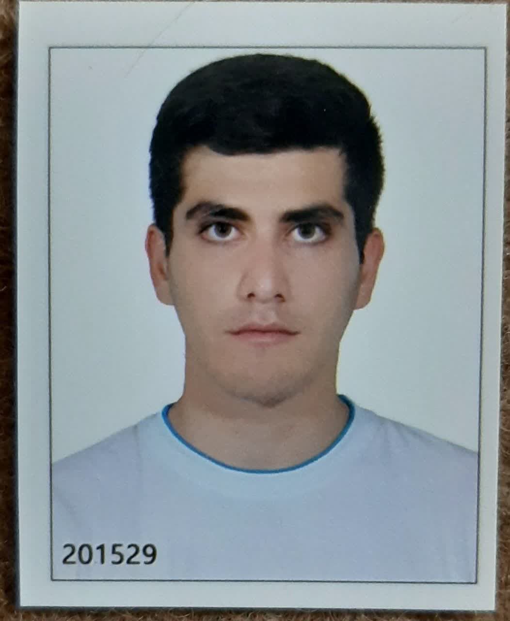 گفت وگو با فرهاد محمودی ؛ رتبه 300 رشته فنی حرفه ای 1402