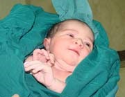 نوزاد تازه متولد شده شما را چگونه می‌بیند؟ 