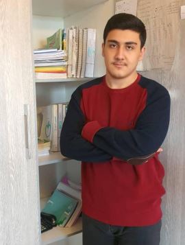 از دبستان تا کنکور: مصاحبه با علی مولایی رتبه 3 تجربی