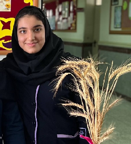 گفت‌و‌گو با آرمیتا عزیزخانی؛ از ششم تا قبولی تیزهوشان