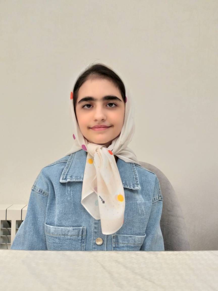 دلارا مهرگان فر قهرمان پیشرفت پایه ششم