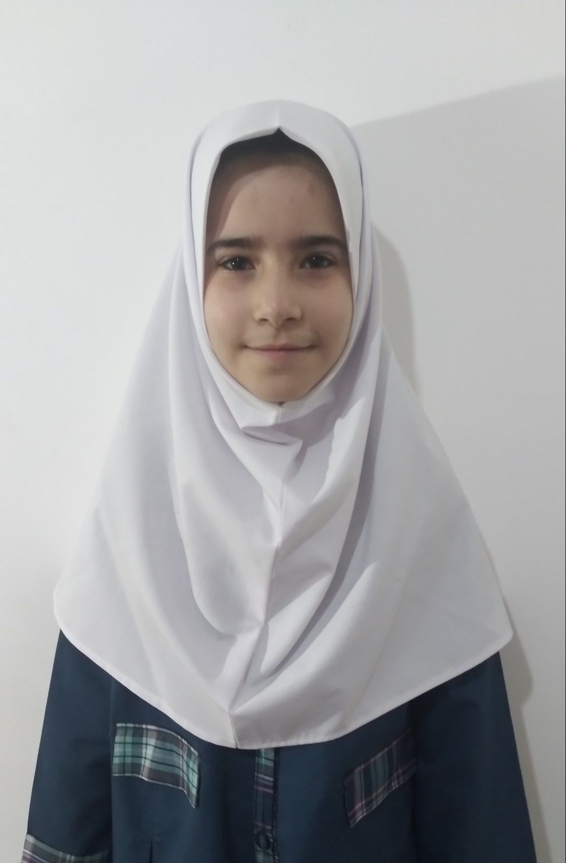 گفت و گو با مهنا رضایی قهرمان پیشرفت ششم از ساوه