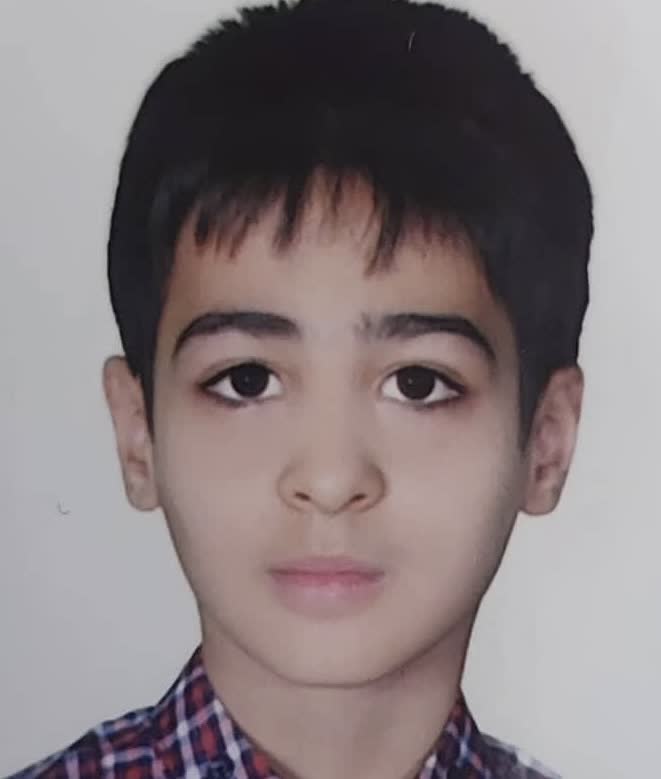 گفت وگو با دانش اموز پرتلاش علی خوب بخت