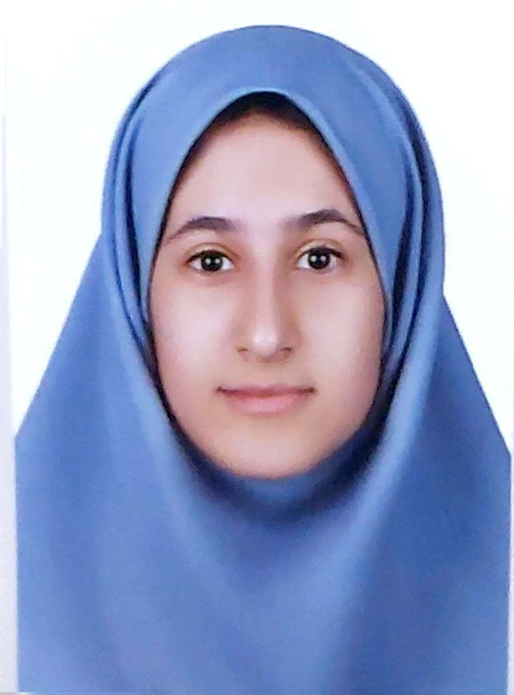 گفت و گو و مصاحبه با دانش اموز یکتا شکیبا قهرمان پیوستگی پایه ششم