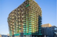 برج پاریسی با قابلیت پراکندن دانه گیاهان ساخته شد