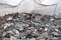 ساخت یک ماده عجیب که پس از بریدن ترمیم می‌شود!