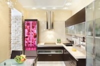 باغبان هوشمند به گیاهان رسیدگی می‌کند