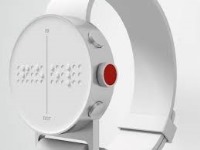 ساعت هوشمند بریل برای نابینایان