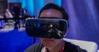 هدست Gear VR مستقل از موبایل سامسونگ  با نمایشگر 2000ppi