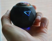 فیلمبرداری 4K از طبیعت با "توپ هوشمند"