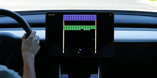 مزدا نخستین نمایشگاه «خودروی برقی» را افتتاح می‌کند