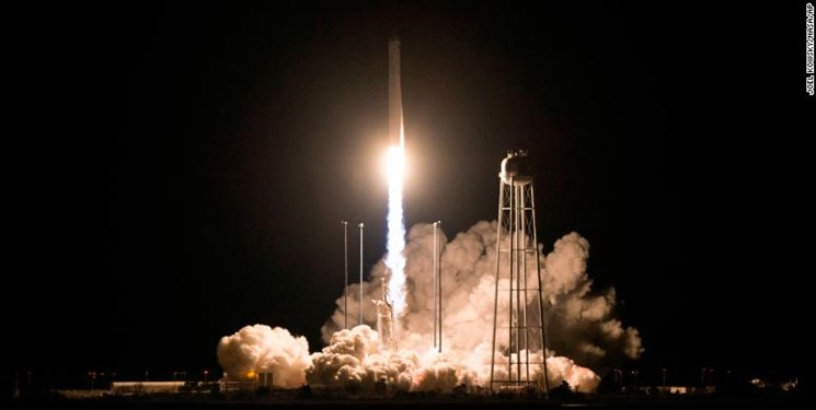 اینترنت ماهواره‌ای اسپیس ایکس سال آینده از راه می‌رسد