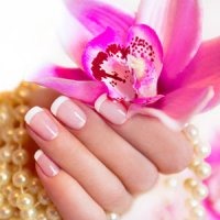 ناخن ها نیاز به دریافت 7 ویتامین ضروری دارند