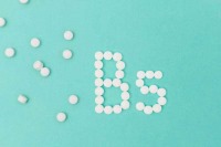 همه چیز درباره ویتامین B5 و خواص آن
