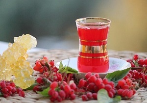 دور زدن سرماخوردگی با دمنوش زرشک