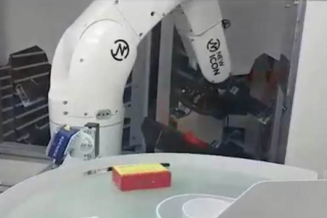 فناوری داروخانه رباتیک ارومیه در کشور بومی می‌شود