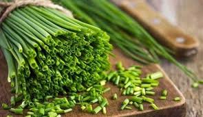 همه مزایای سبزی تره