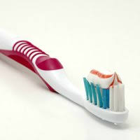 چند وقت یکبار باید مسواک‌تان را عوض کنید؟