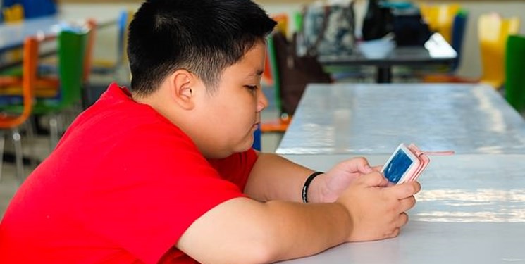 نوجوانان چاق در صورت فشار روحی کمتر غذا می‌خورند