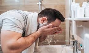 6 نکته برای پاکسازی و پرهیز از گرفتگی منافذ پوست