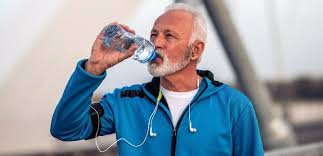 عادت‌های غلطی که به کلیه آسیب می‌زنند