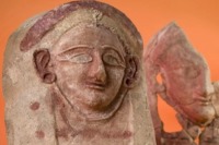 کشف 4 سر سرامیکی  الهه‌های باستانی