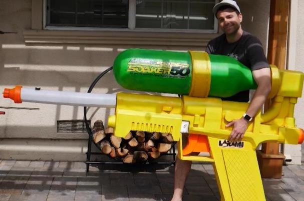 بزرگترین تفنگ آبی دنیا ساخته شد