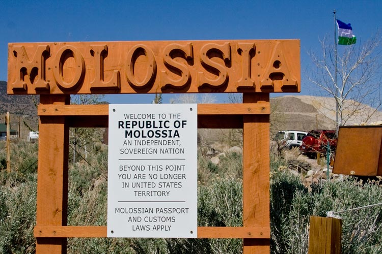 با کوچک‌ترین کشور جهان آشنا شوید