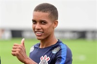 بارسلونا به دنبال ستاره آینده دار فوتبال برزیل