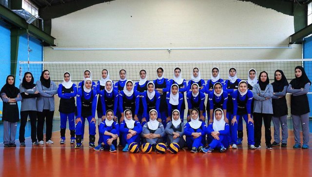 35 دختر والیبالیست به اردوی تیم ملی دعوت شدند