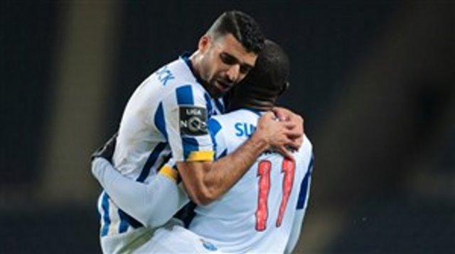 طارمی پنالتی گرفت، پورتو قهرمان شد