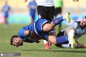 نفت 1- استقلال 1؛ تعویض فکری علیه تغییر فکری