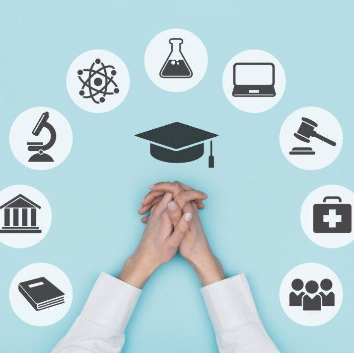 انتخاب رشته ، انتخاب آینده ؛   حواسمان باشد اشتباه نکنیم