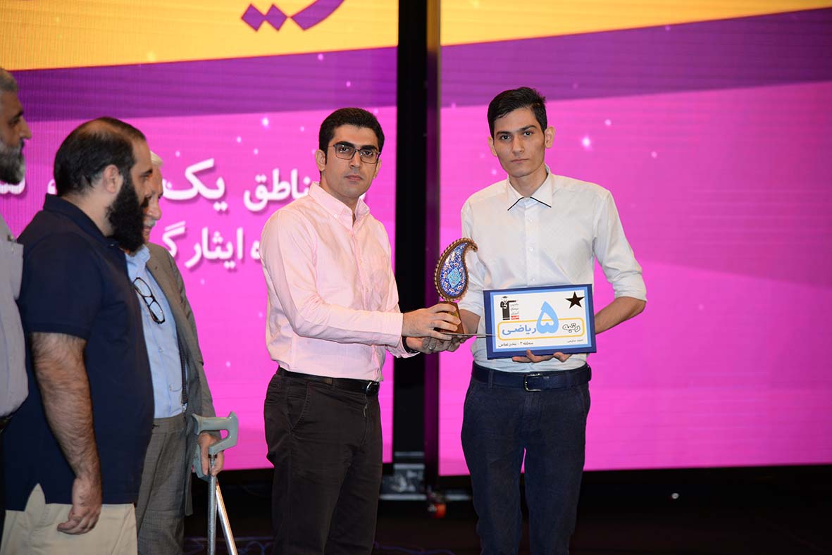 گفت‌وگوی کاظم قلم‌چی با احمد سلیمی، رتبه‌ی 9 ریاضی کشور