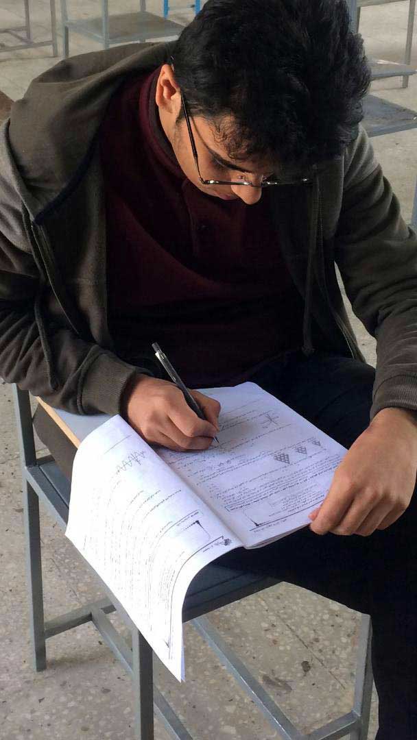 گفت وگو با امیر جبیری، دوازدهم تجربی با میانگین تراز 7754