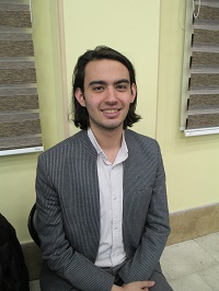 قهرمان پیشرفت : امیرمحمد داودی، از رتبه‌ی 2693 تا 121 تجربی