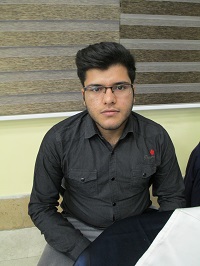 قهرمان پیشرفت :میلاد پورزاهد، از رتبه ی1674 تا رتبه49 تجربی