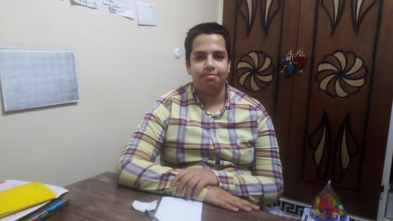 گفت وگو با مرتضی ملکی نژادشوشتری، یازدهم ریاضی از تهران