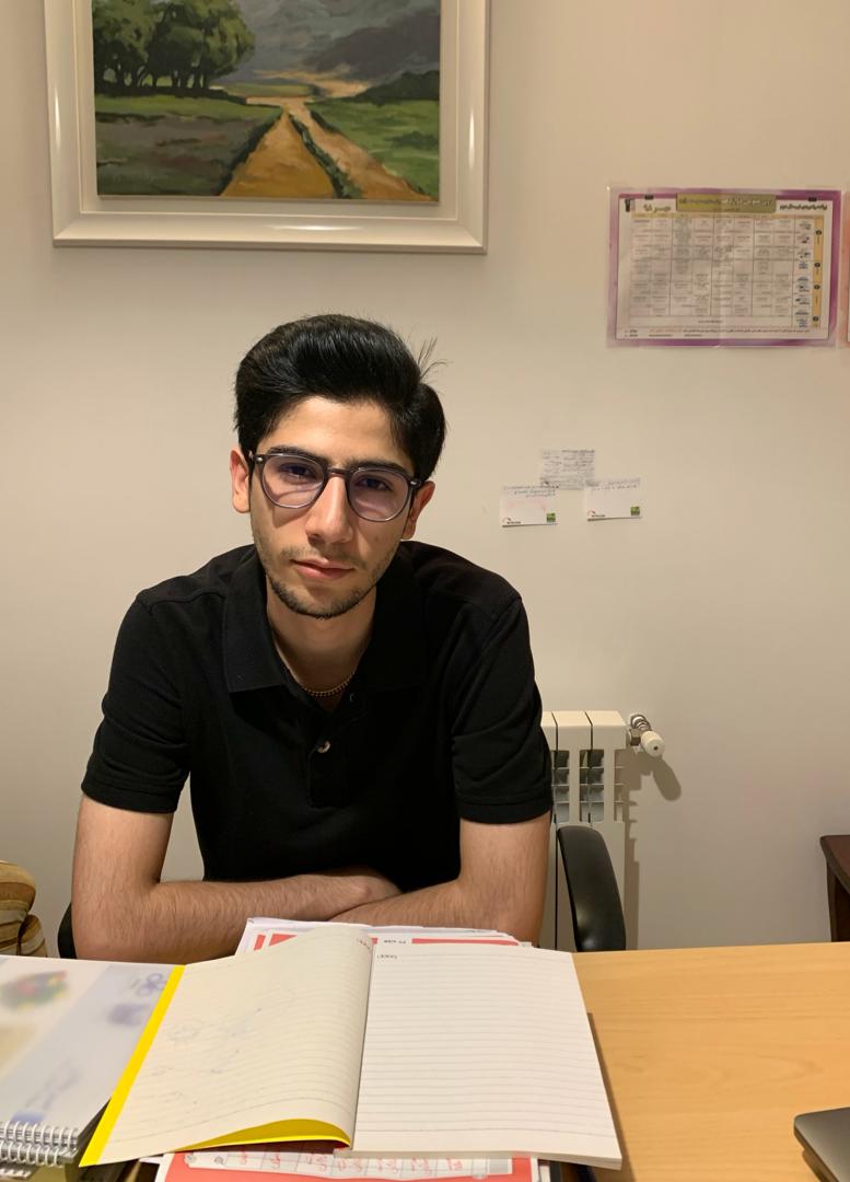 گفت‌وگو با کسری ملیحی، رتبه‌ی 6 ریاضی کشور سال 99 از ساری