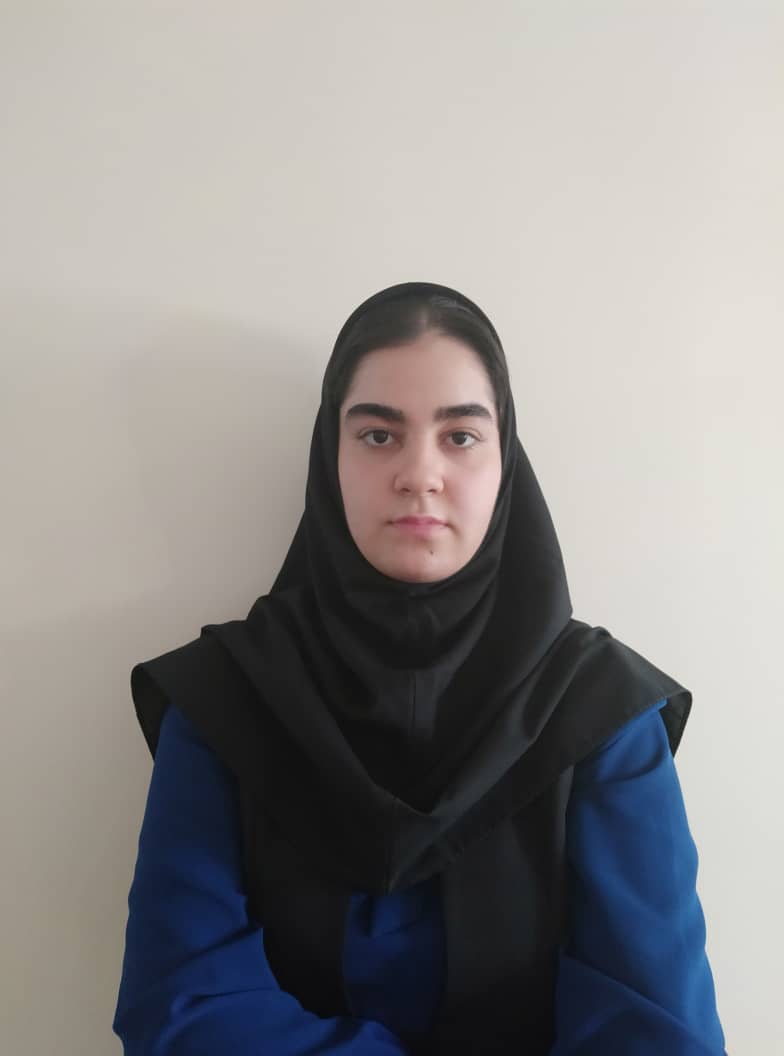 گفت‌وگوهای داوود اکبری: شیرین امیری با میانگین تراز 7789