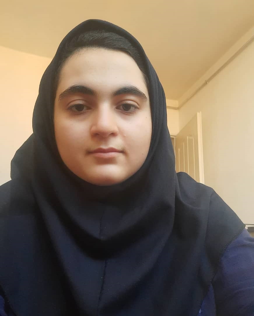 گفت و گوی حمید آقالویی با الهام وطن خواه رتبه 8 تجربی منطقه 1