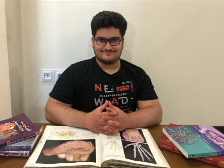 گفت و گوی محمد بهرامی نسب با قهرمان پیشرفت علیرضا عارفی پور