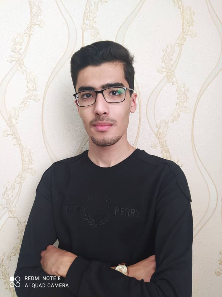 گفت و گوی احمد بیکی با قهرمان پیشرفت بهنام دادخواه