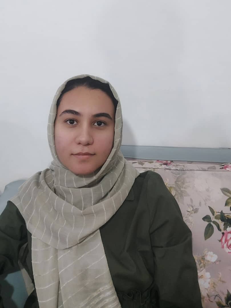 گفت و گوی آذر قهرمانی با قهرمان پیشرفت فاطمه امرایی