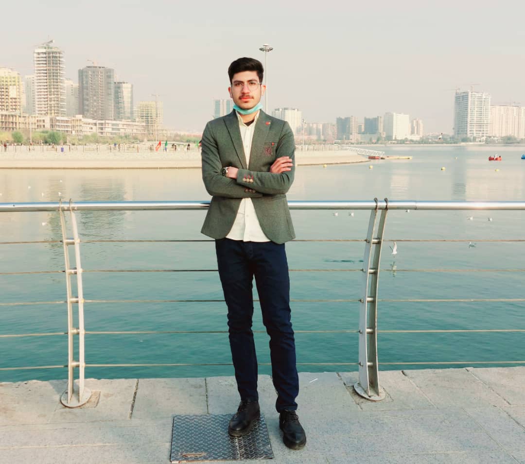 گفت و گوی رامین غفرانی با قهرمان پیشرفت حسین جعفری