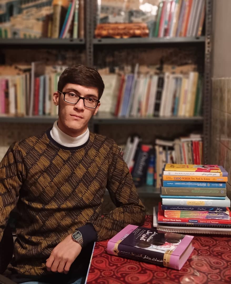 گفت و گوی حمید مینایی با قهرمان پیشرفت امیر محمد حمزه