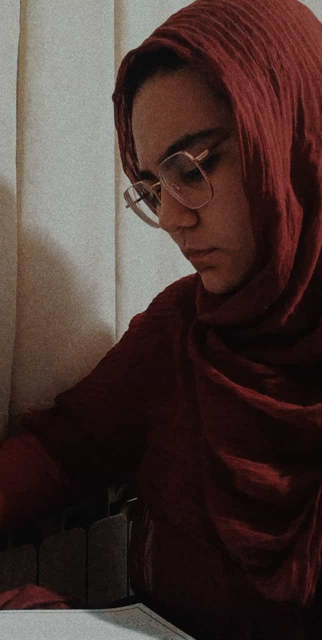 گفتگو باقهرمان پیوستگی نیمسال اول (تجربی) سارا اباذریان