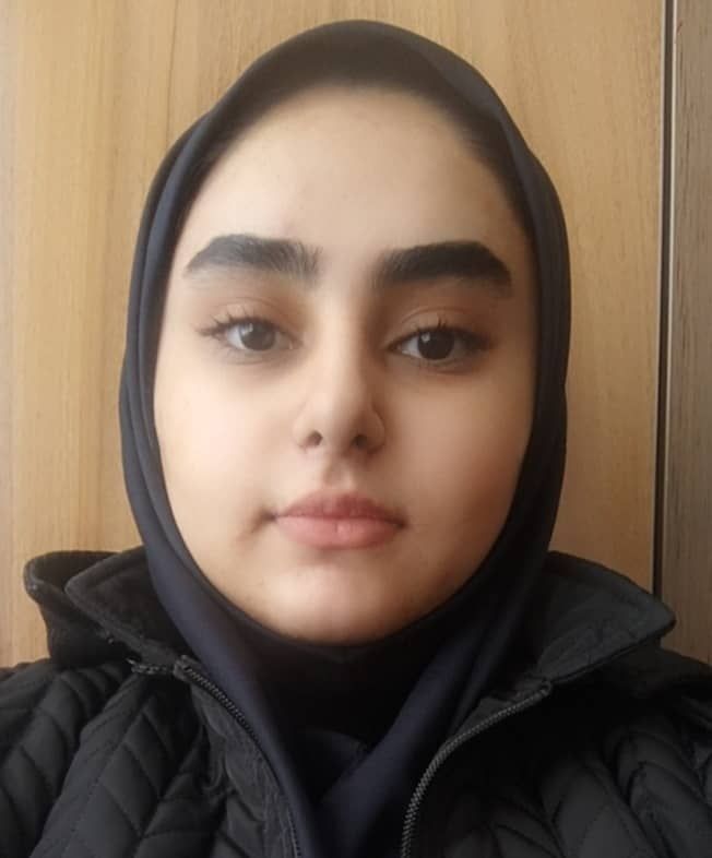 گفتگوی میرمحمد عراقی با قهرمان پیوستگی نیمسال اول محنا نوری